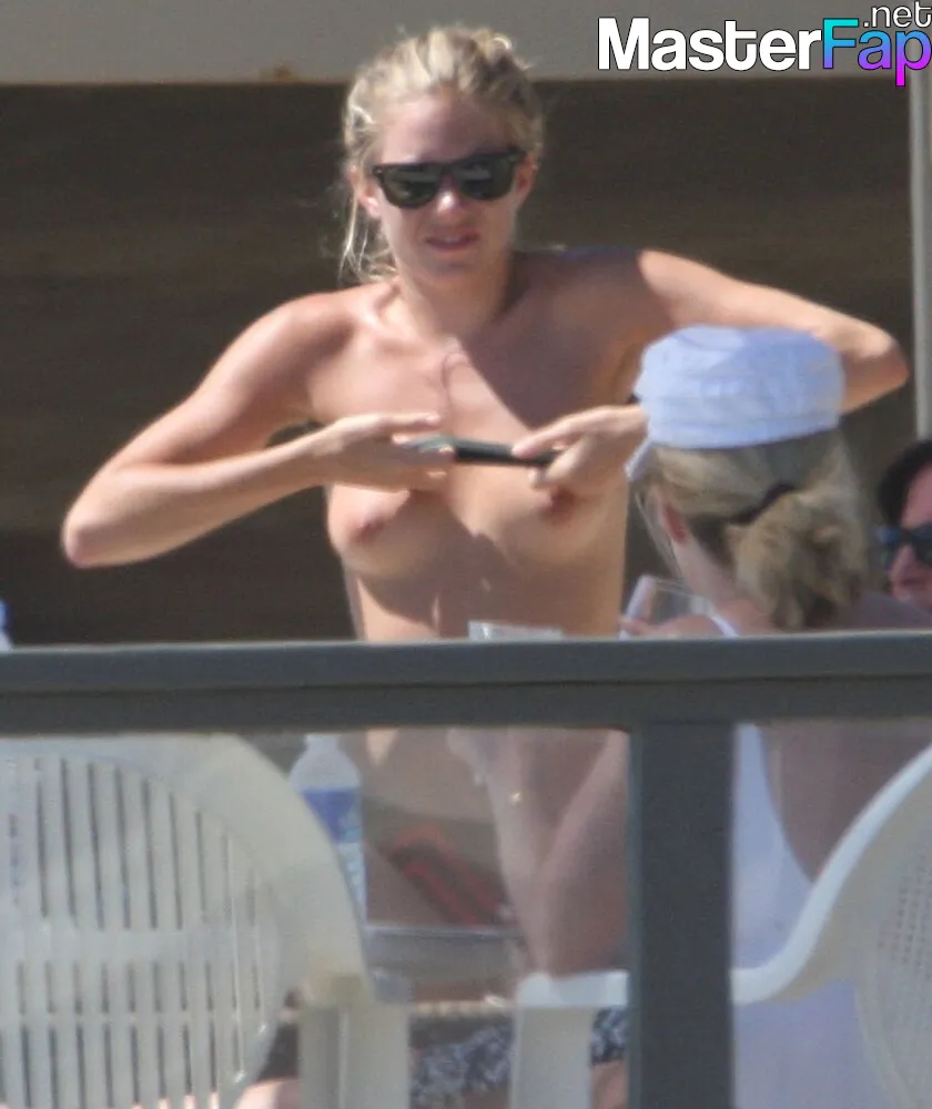 Sienna Miller Nude OnlyFans Leak Picture #aywxewT1Ws | MasterFap.net