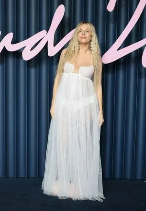 Sienna Miller OnlyFans Leaked Free Thumbnail Picture - #i06kw3cl01