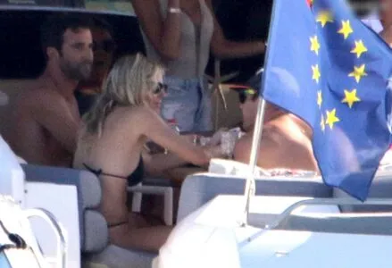 Sienna Miller OnlyFans Leaked Free Thumbnail Picture - #ld675cvrqd