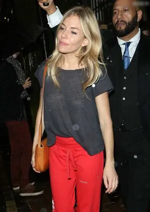 Sienna Miller OnlyFans Leaked Free Thumbnail Picture - #ve4WhCVp0e
