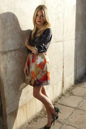 Sienna Miller OnlyFans Leaked Free Thumbnail Picture - #yo1o4ZB0FZ