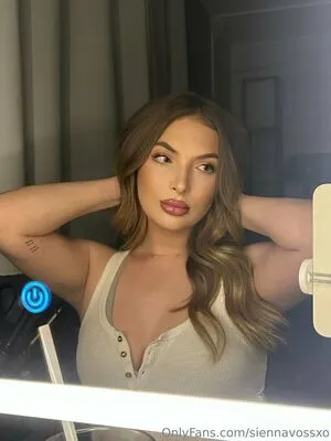 Siennavossxo OnlyFans Leaked Free Thumbnail Picture - #FQPJOT1bGH