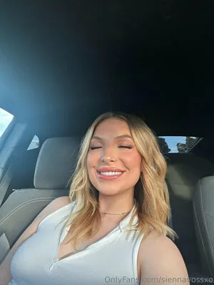 Siennavossxo OnlyFans Leaked Free Thumbnail Picture - #SjfFK4DmCb