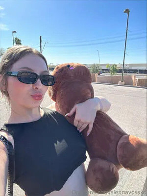 Siennavossxo OnlyFans Leaked Free Thumbnail Picture - #Yfrxhl78fb