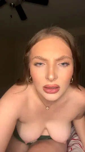 Siennavossxo OnlyFans Leaked Free Thumbnail Picture - #nxn3j1tlSj