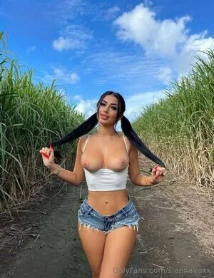 Siennavoxx OnlyFans Leaked Free Thumbnail Picture - #CZ5kEbtb35
