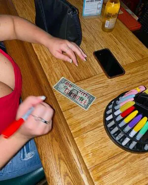 Sierra Bellingar OnlyFans Leaked Free Thumbnail Picture - #5IusbaS5CY