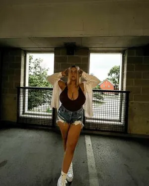 Sierra Bellingar OnlyFans Leaked Free Thumbnail Picture - #Ea4Id9CkJC