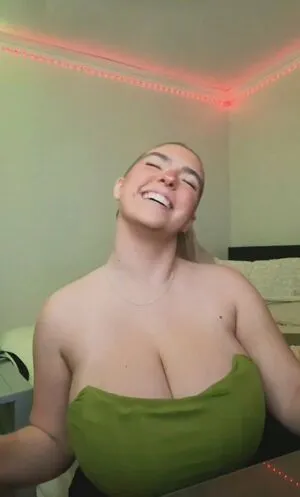 Sierra Bellingar OnlyFans Leaked Free Thumbnail Picture - #GFBNWWSKdl