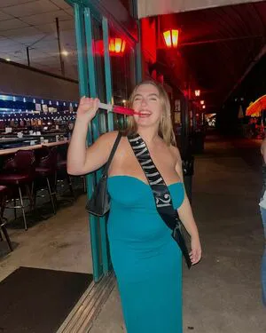 Sierra Bellingar OnlyFans Leaked Free Thumbnail Picture - #Zf2qZlS8BA