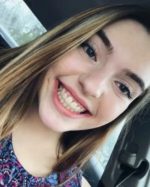 Sierra Bellingar OnlyFans Leaked Free Thumbnail Picture - #txQrMeZWxt