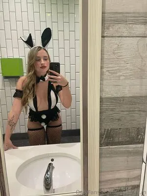Sierraaa L M OnlyFans Leaked Free Thumbnail Picture - #NqQ5GEnkIj