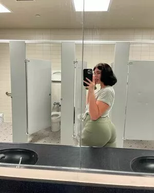 Sierraaa03 OnlyFans Leaked Free Thumbnail Picture - #2WoPUHMPTW