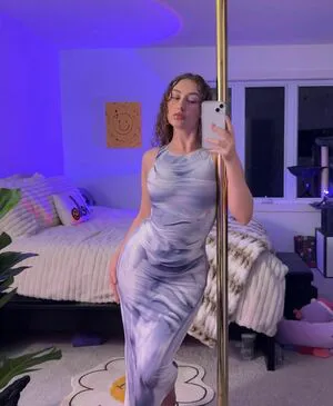 Sierraaszabo OnlyFans Leaked Free Thumbnail Picture - #8L5OkH0wAR