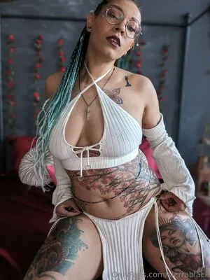 Sierrablack OnlyFans Leaked Free Thumbnail Picture - #wsakFCJNcf