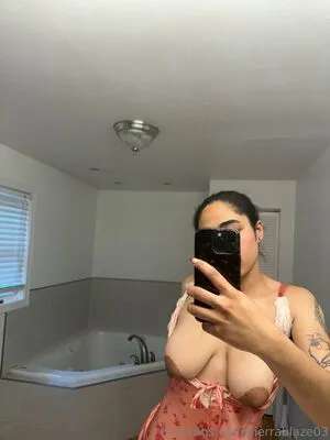 Sierrablaze03 OnlyFans Leaked Free Thumbnail Picture - #BbVkZ6ZqwF