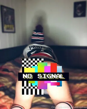 Signaldropfree OnlyFans Leaked Free Thumbnail Picture - #ScbGLLATW3