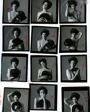 Sigourney Weaver Thumbnail Picture