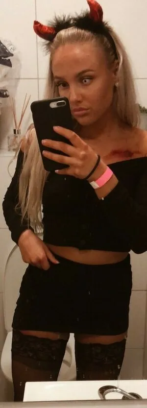 Sigrid Murbrech OnlyFans Leaked Free Thumbnail Picture - #HB9Y4ujNj3