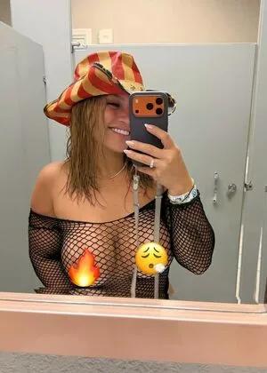 Sil Torra Torra OnlyFans Leaked Free Thumbnail Picture - #8E50BSMv2v