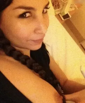 Sila Sahin Radlinger OnlyFans Leaked Free Thumbnail Picture - #NMNqE8vuAu