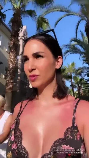 Sila Sahin Radlinger OnlyFans Leaked Free Thumbnail Picture - #Ppom88OmF4