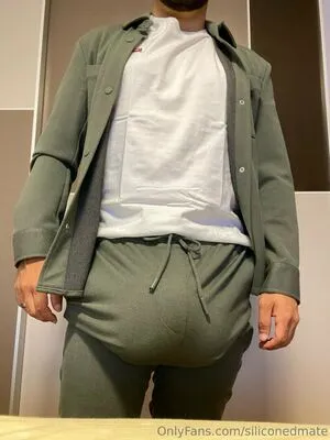 Siliconedmate OnlyFans Leaked Free Thumbnail Picture - #c64O38137n