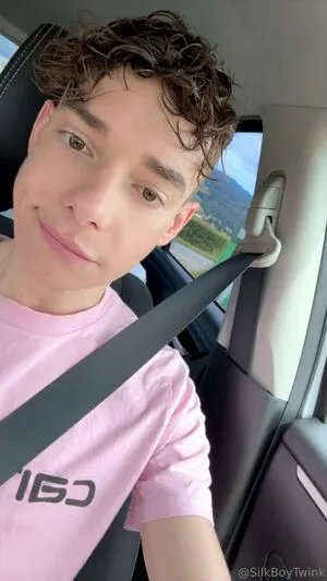 Silkboytwink OnlyFans Leaked Free Thumbnail Picture - #Iar98sv7kS