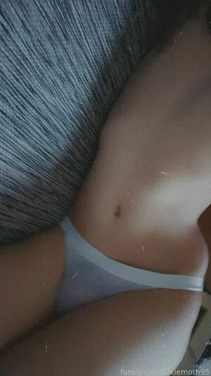 Silkiemoth95 OnlyFans Leaked Free Thumbnail Picture - #kWg5G58JVS
