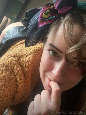 Silky OnlyFans Leaked Free Thumbnail Picture - #UnnIfMZvo7