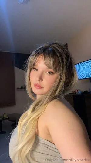 Silkyblondee OnlyFans Leaked Free Thumbnail Picture - #9jHc4VGRDf