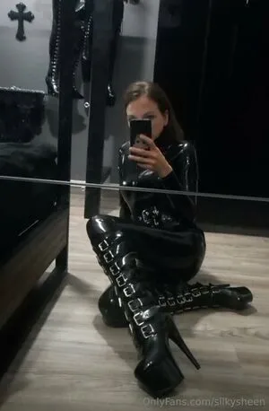 Silkysheen OnlyFans Leaked Free Thumbnail Picture - #9EYBLkMDDj