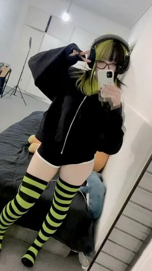 Sillyarisuu OnlyFans Leaked Free Thumbnail Picture - #T1PmVHygww