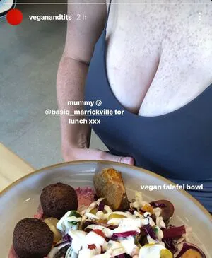 Sillygingervegan OnlyFans Leaked Free Thumbnail Picture - #4yKQ0W8MYY