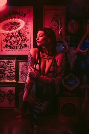 Sillylittleclownbaby OnlyFans Leaked Free Thumbnail Picture - #3XHlGk6I9e