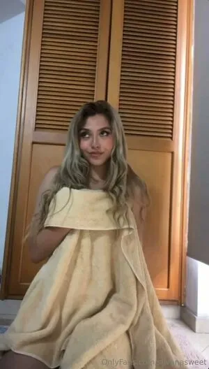 Silvanasweet OnlyFans Leaked Free Thumbnail Picture - #kCnGl5p047