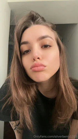 Silverberry1313 OnlyFans Leaked Free Thumbnail Picture - #udDfO7KRU2