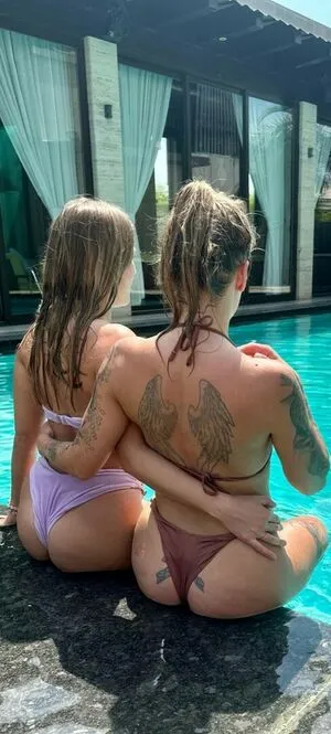 Silvia And Eveline Dellai OnlyFans Leaked Free Thumbnail Picture - #75addk3rX0