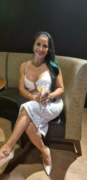 Silvia Patrixia Valpondi OnlyFans Leaked Free Thumbnail Picture - #aqFyfse5DC