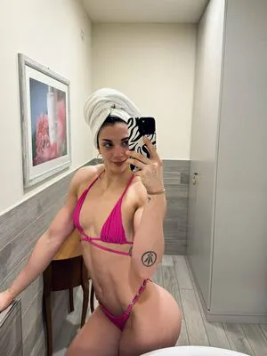 Silvialikki OnlyFans Leaked Free Thumbnail Picture - #8XicMCU9Fh
