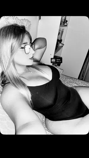 Silviiamartz OnlyFans Leaked Free Thumbnail Picture - #PM3FjAwZCO