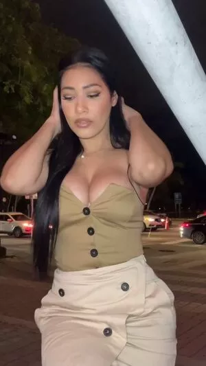 Simaria OnlyFans Leaked Free Thumbnail Picture - #920iIsBkUB