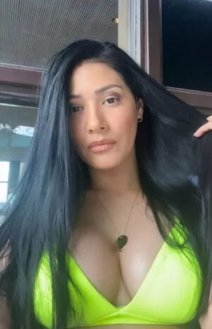 Simaria OnlyFans Leaked Free Thumbnail Picture - #dNOGM8eoJ8