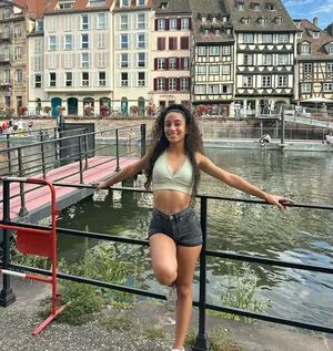 Simayatamturk OnlyFans Leaked Free Thumbnail Picture - #rT4pvD4OV8