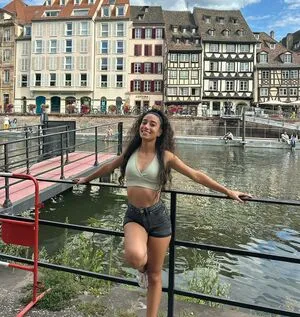 Simayatamturk OnlyFans Leaked Free Thumbnail Picture - #rcvbOcLEb3