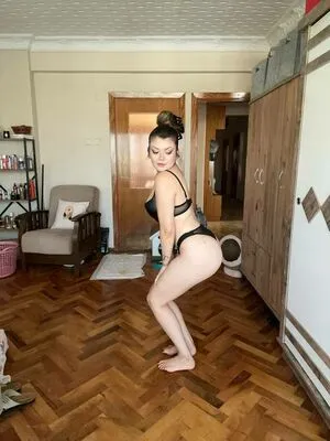Simge Barankolu OnlyFans Leaked Free Thumbnail Picture - #C318mN7Wgh