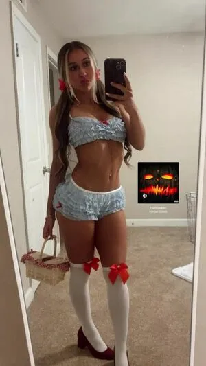 Simi Estelle OnlyFans Leaked Free Thumbnail Picture - #mflcMQN6kb