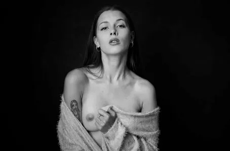 Similunea OnlyFans Leaked Free Thumbnail Picture - #ag3iAx3xKa