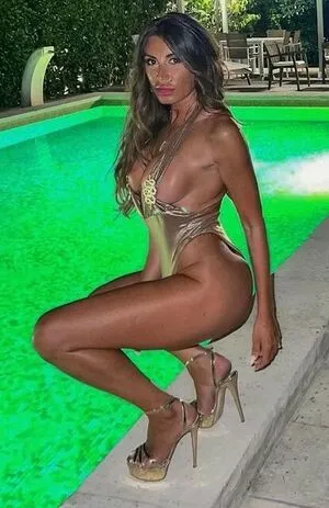 Simona Isceri OnlyFans Leaked Free Thumbnail Picture - #KhPiRlagSI