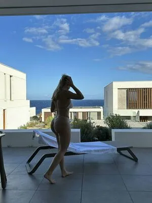 Simonaaaab OnlyFans Leaked Free Thumbnail Picture - #8bInRMqMrM